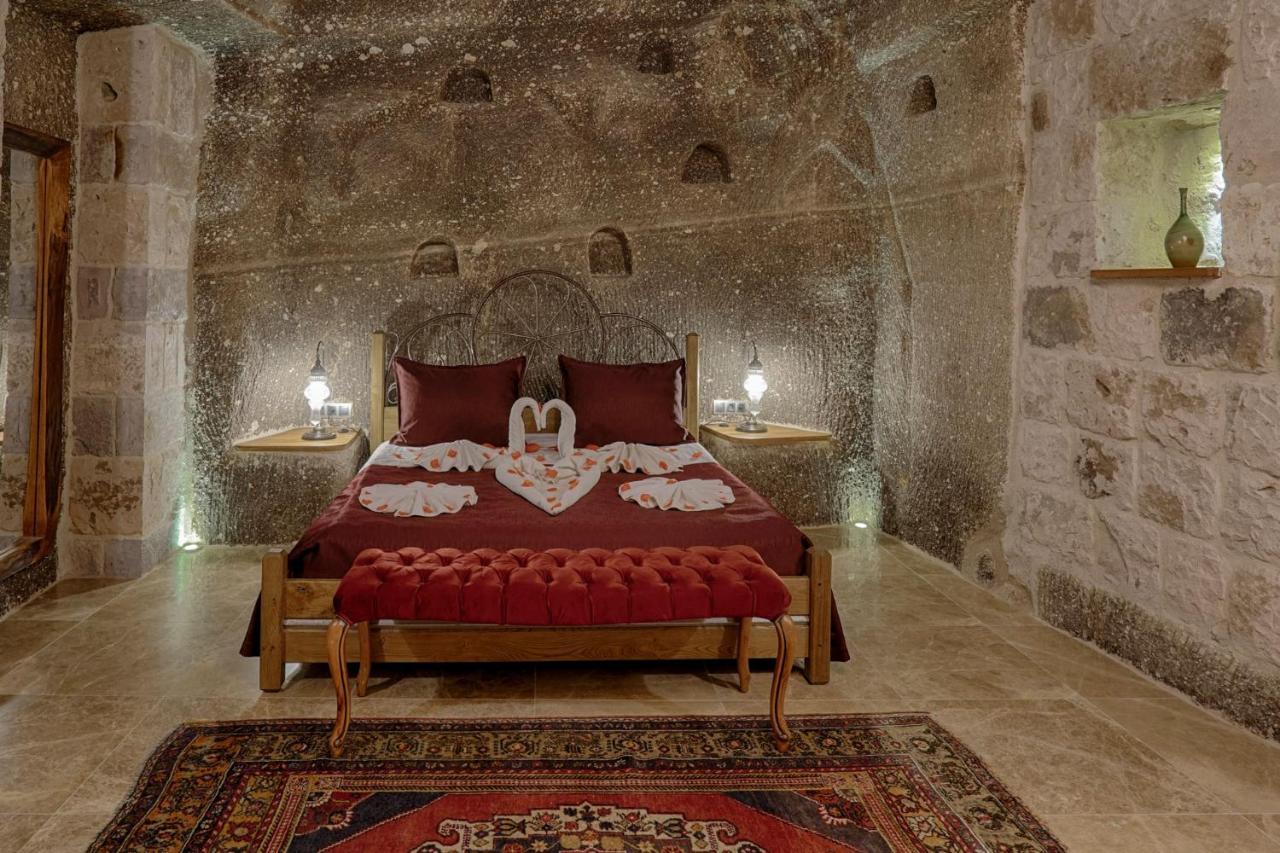 Hera Cave 2*